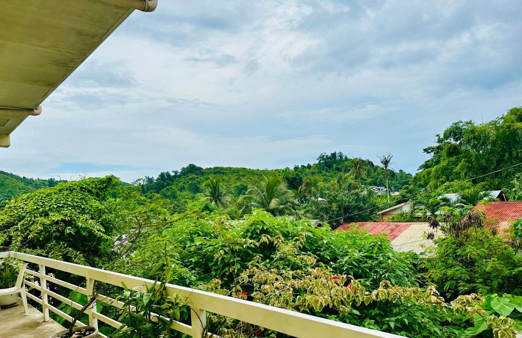 Home In Taytay Экстерьер фото
